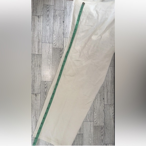 NWT Est 1946 Plus Sz 22W Off White Sportswear Pants sits below natural waist - Picture 9 of 9